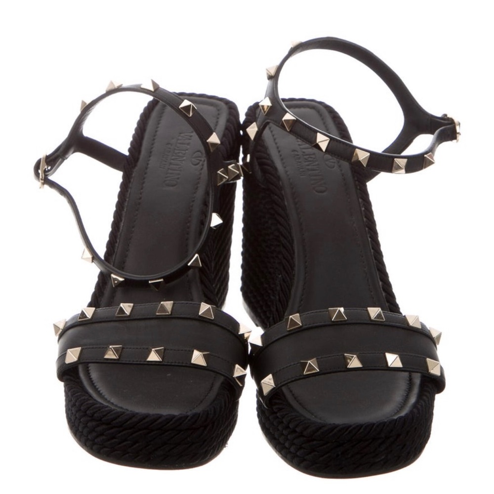 Valentino Rockstud Accent Leather Espadrilles